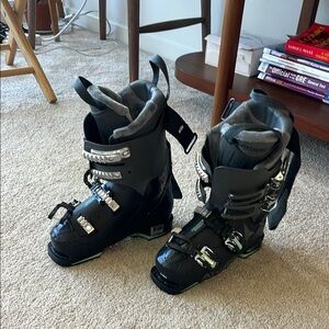Atomic Black Ski Boots